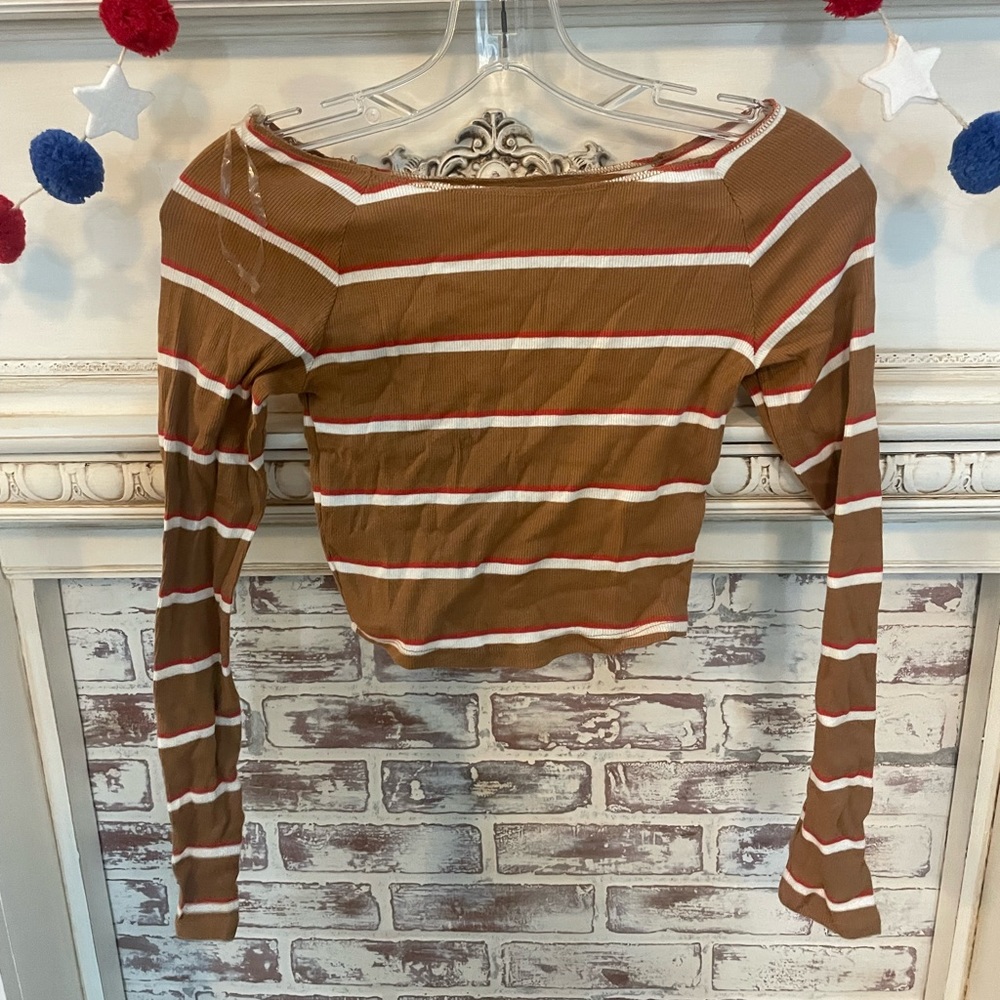 Cropped long sleeve